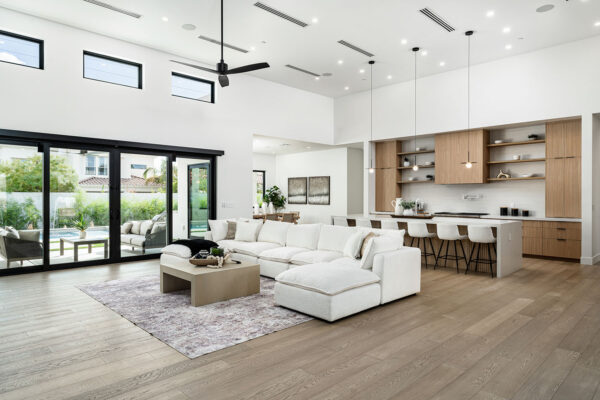 12-109 E Hayward Ave (11 of 71)