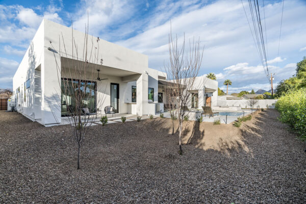 60-109 E Hayward Ave (58 of 71)
