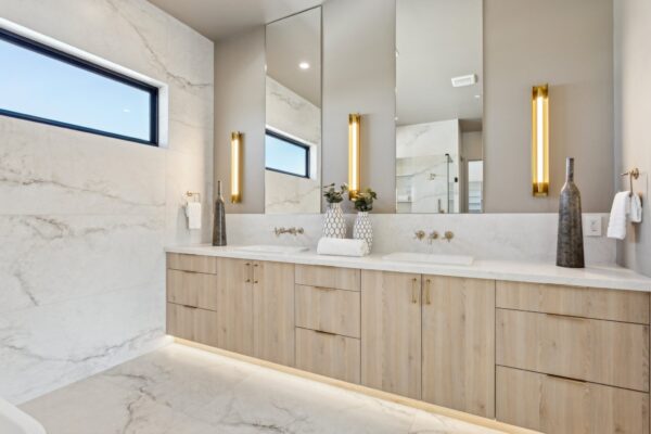 39-web-or-mls-1830-e-palmaire-ave