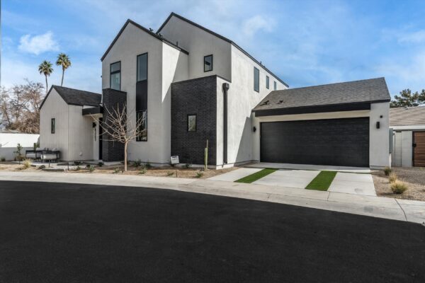 04-6345 N 10th Dr (4 of 38)