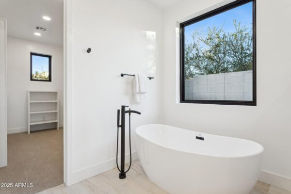 20251208191421922535000000-o