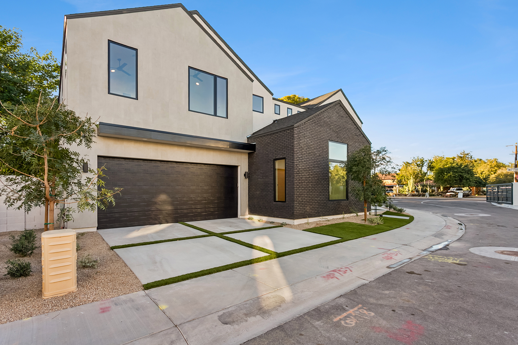 3-print-6346-n-10th-dr