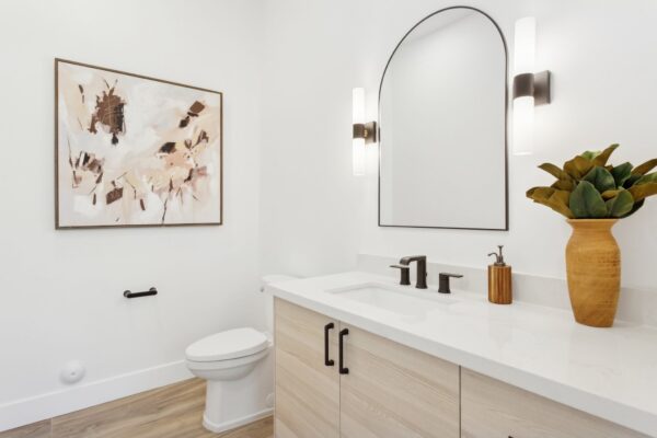 34-web-or-mls-6329-n-10th-dr