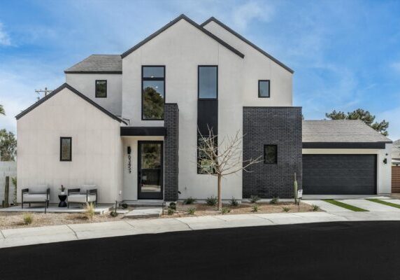 03-6345 N 10th Dr (3 of 38)